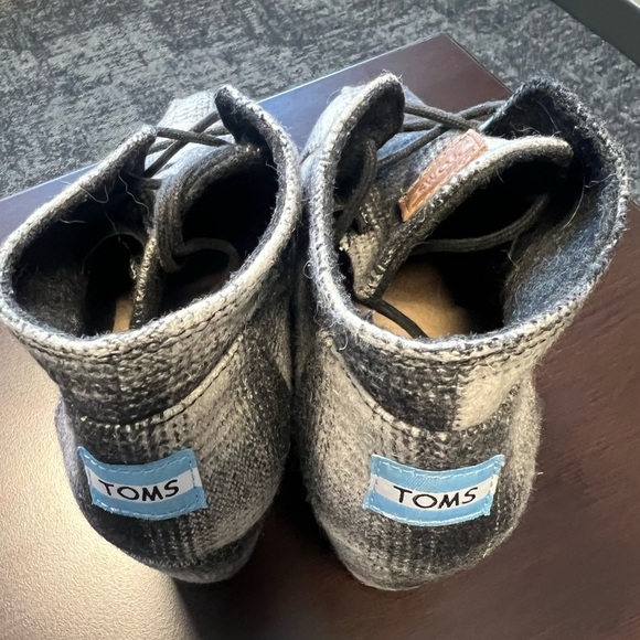TOMS Plaid Wedge Shoes Size 8.5 - Picture 4 of 5